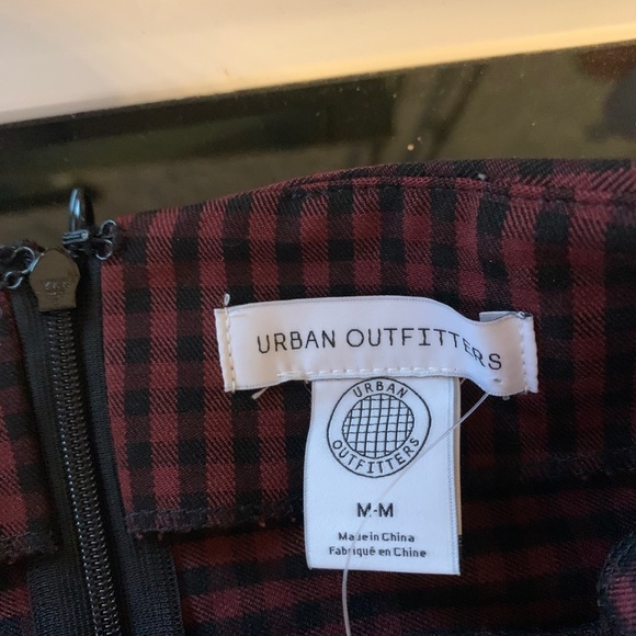 urban outfitters plaid skirt - Picture 4 of 6